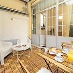 شقة Atelier In Piazza Castello With Private Terrace *