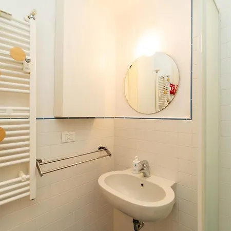 Atelier In Piazza Castello With Private Terrace * Milano