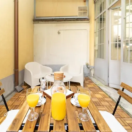 Atelier In Piazza Castello With Private Terrace * Milano